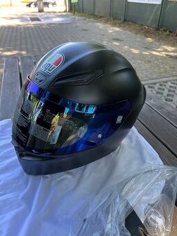 AGV Helma
