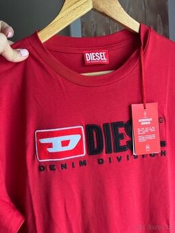 Diesel šaty veliskost L, jsou větší