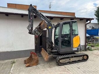 Pásový bagr Minibagr Volvo ECR35D
