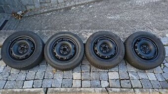 4ks plechové disky 14" 5x100 Fabia, 2x celoroční pneu NEXEN