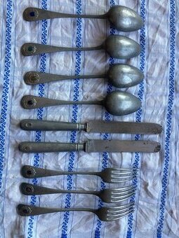 Starožitné příbory