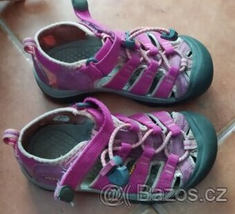 Sandálky KEEN vel. 29, 16 cm stélka