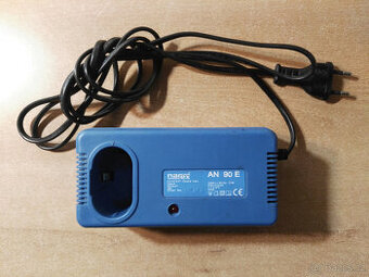 AKU nabíječka Narex AN90E