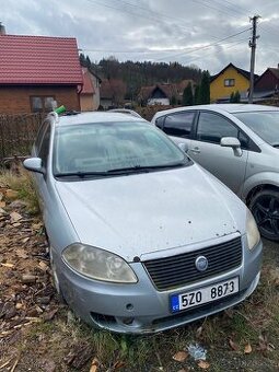 Fiat Croma 1.9 JTD, 88 kW, na náhradní díly nebo jako celek