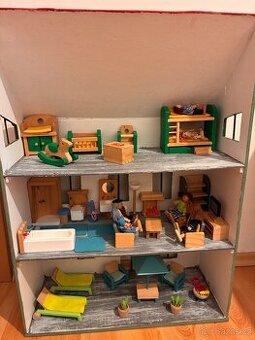 Handmade domeček pro panenky