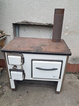 Kamna na dřevo na chalupu