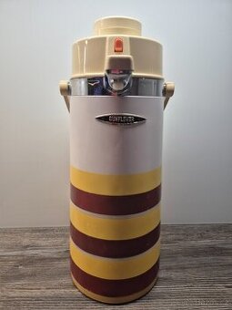 Retro termoska s pumpičkou