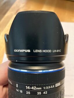 objektiv Olympus M.Zuiko Digital 14-42mm f/3.5-5.6.