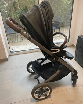 Sportovní kočárek Cybex talos s Lux Black