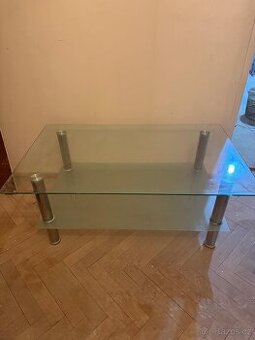 Obývací stůl skleněný