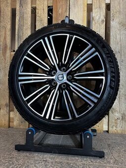 Alu kola 5x108 r18 s pneu (zr128)