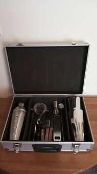 Prodám klasický barmanský kufr - 1