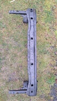 Přední výztuha Octavia 4