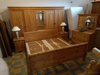 KOMPLETNÍ CELODŘEVĚNÁ LOŽNICE NORA