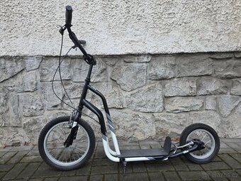 Koloběžka Yedoo City