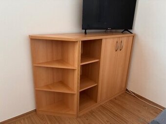 Komoda + rohové police