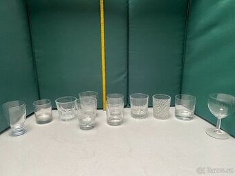 sklenic na alkohol – různorodý mix (14 ks)