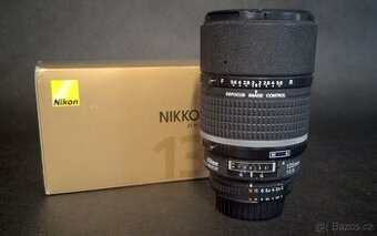 Nikon Nikkor AF DC 135mm f2 D