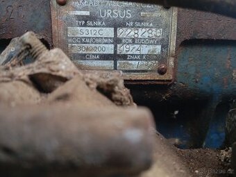 Prodám starý traktůrek Ursus 1974