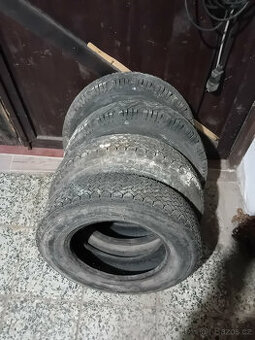 Pneu Trabant 5,20-13 5.20-R13