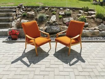 Starožitné křeslo