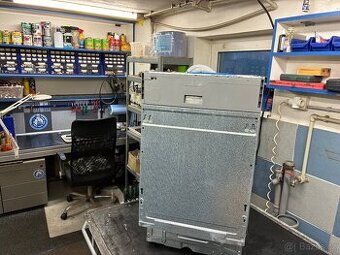 Myčka nádobí ELEKTROLUX, REPASOVANÁ SE ZÁRUKOU