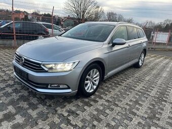 Vw passat B8 - 7/2019 , 2.0 Tdi 110 kw 1 majitel top stav