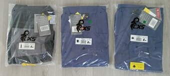 Pracovní oděvy, kalhoty s laclem a dvě montérkové blůzy XL