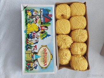Háčkovací příze Sněhurka - žlutá+modrá+béžová+bílá