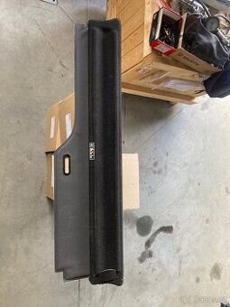 Roleta do kufru Discovery 3 / 4