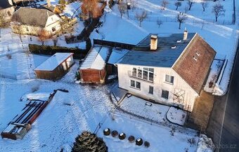 Dům 3+1 s velkým pozemkem a potenciálem k rozšíření – Boršov