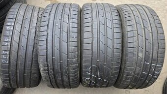 Letní pneu 255/45/19 Hankook