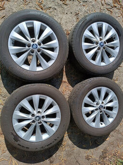 Škoda Kamiq - originální alu 6x16 et38 + letní 205/60/16