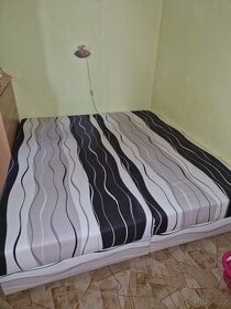 Čalouněné postele 2x  90cm cena za 2 kusy