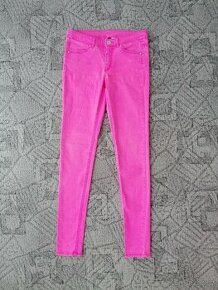 Dámské růžové kalhoty (džíny)