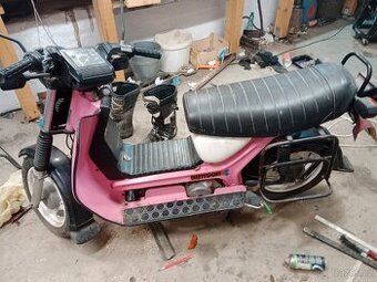 Simson skůtr sr50