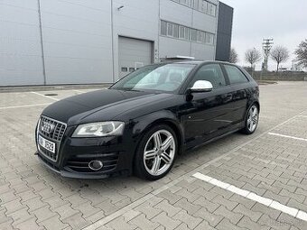 Audi S3 2.0TFSi 195kw, SERVISKA ,STK2/2027,FACELIFT