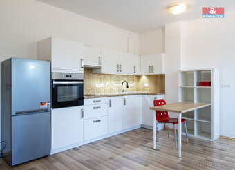 Pronájem bytu 1+kk, 42 m², Jičín, ul. Ruská