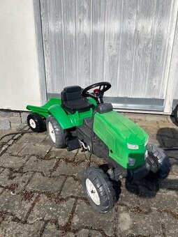 Šlapací traktor