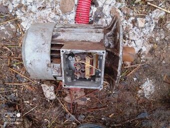 elektromotor MEZ mohelnice 380w 910 ot min