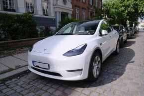 Tesla Model Y, Long Range Dual Motor