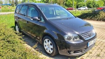 VW TOURAN 2.0 Tdi 103kW BKD, Automat