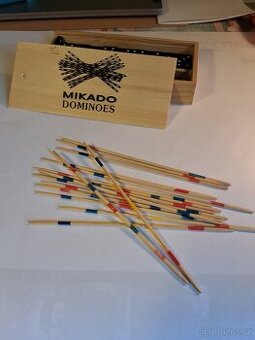 Domino a mikado