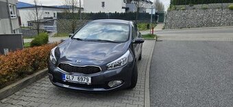 KIA cee'd 1.6 GDI benzín,manuální 99 kW