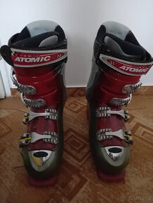 Lyžařské boty (lyžáky) Atomic