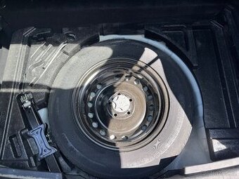 Rezerva / Dojezdovka Nissan Qashqai J11 / Díly