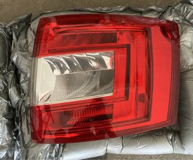 Pravé zadní světlo Škoda Octavia III combi