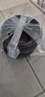 Zimní pneu Nexen 15"
