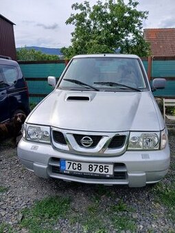 Prodám Nissan terrano 3.0