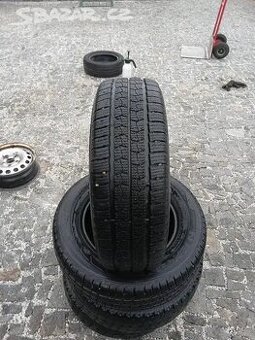 225/65/16C zimní pneu 225/65 R16C